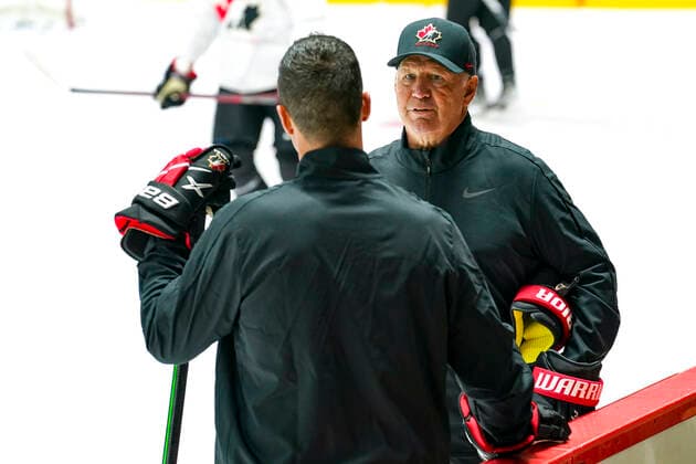 13 05 2022, Helsinki, Helsinki Ice Hall, Ice Hockey World Championship 2022, Canada free practice head coach Claude Julien Canada during the free skating Helsinki Helsinki Ice Hall Uusimaa Finland  Copyright: xJustPictures.ch JarixPestelaccix