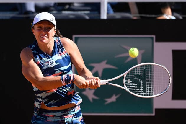 Internazionali BNL D Italia 2022 Iga Swiatek (POL) during the quarter finals against Bianca Andreescu (CAN) of the WTA, Tennis Damen Master 1000 Internazionali BNL D Italia tournament at Foro Italico on May 13, 2022 Rome Italy  Copyright: xFabrizioxCorradettix originalFilename:livemedia-internaz220513_npxIR.jpg
