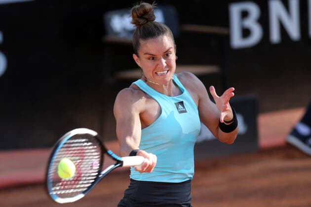 ROME, ITALY - 13.05.2022: ONS JABEUR (TUN) play game against M. SAKKARI (GRE) during their single women round match in the Internazionali BNL D Italia at Foro Italico in Rome, Italy on May 13, 2022.  Copyright: xMarcoxIacobuccix xipa-agency.netx xMarcoxIacobuccix 0