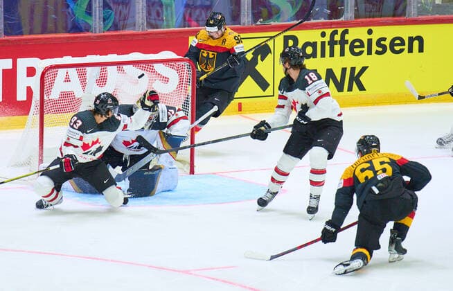 Marc MICHAELIS Nr.65 of Germany scores, shoots goal , Tor, Treffer, Torschuss, 1-2 in the match GERMANY - CANADA 3-5 IIHF Ice hockey, Eishockey World Championship, WM, Weltmeisterschaft Group B in Helsinki, Finland, May 13, 2022, Season 2021 2022