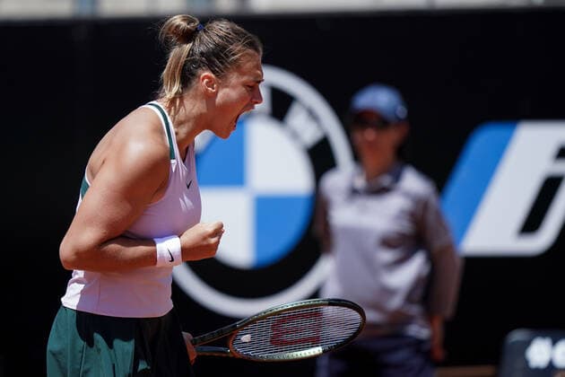Aryna Sabalenka celebrates during the Internazionali BNL D Italia match between Iga Swiatek and Aryna Sabalenka on 14 May 2022 at Foro Italico, Rome. Copyright: xGiuseppexMaffiax 31980288