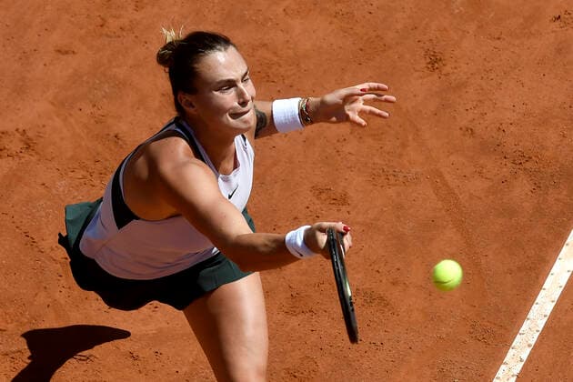 Aryna Sabalenka of Belarus returns to Iga Swiatek of Poland during their semifinal match at the Internazionali BNL D Italia tennis tournament at Foro Italico in Rome, Italy on May 14th, 2022. Swaitek won 6-2, 6-1 over Savalenka and qualified for the final. Photo Antonietta Baldassarre Insidefoto antoniettaxbaldassarre
