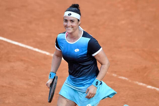 Ons Jabeur of Tunisia celebrates during her semifinal match against Daria Kasatkina of Russia at the Internazionali BNL D Italia tennis tournament at Foro Italico in Rome, Italy on May 14th, 2022. Photo Antonietta Baldassarre Insidefoto antoniettaxbaldassarre