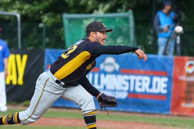 Baseballl I Men I Season 2021 22 I 1 Bundesliga Nord I 11 Matchday I Hamburg Stealers Bonn Capitals I 14 05 2022 Maurice Wilhelm 22, Bonn Capitals Hamburg Baseballanlage Langenhorst Hamburg Germany Copyright: xLobeca RalfxHomburgx