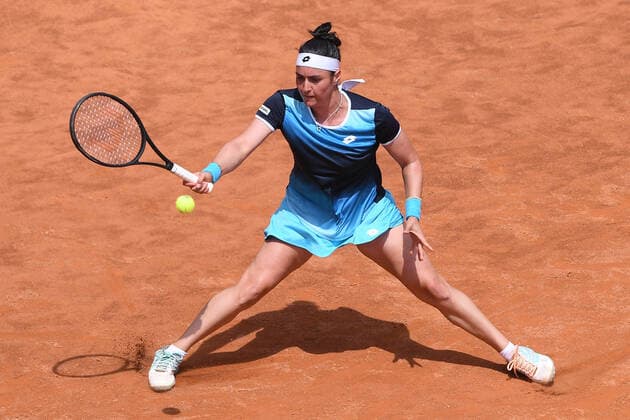 Ons Jabeur in action during the Internazionali BNL D Italia Women Final match between Iga Swiatek and Ons Jabeur on 15 May 2022 at Foro Italico, Rome. Copyright: xGiuseppexMaffiax 31980370