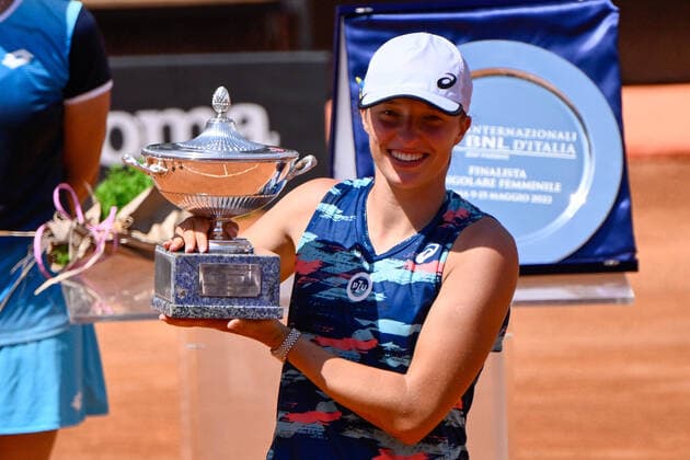 Internazionali BNL D Italia 2022 - Day Eight Iga Swiatek (POL) winner final against Iga Swiatek (POL) of the WTA, Tennis Damen Master 1000 Internazionali BNL D Italia tournament at Foro Italico on May 15, 2022 Rome Italy  Copyright: xFabrizioxCorradettix originalFilename:livemedia-internaz220515_npaDM.jpg