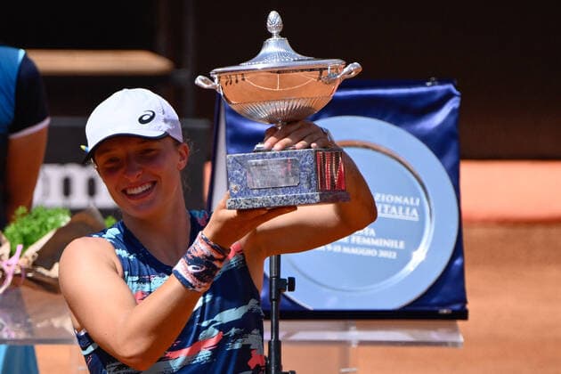 Internazionali BNL D Italia 2022 - Day Eight Iga Swiatek (POL) winner final against Iga Swiatek (POL) of the WTA, Tennis Damen Master 1000 Internazionali BNL D Italia tournament at Foro Italico on May 15, 2022 Rome Italy  Copyright: xFabrizioxCorradettix originalFilename:livemedia-internaz220515_npFml.jpg