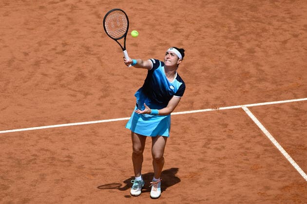 May 15, 2022, Rome, Italy: Ons Jabeur (TUN) during final against Iga Swiatek (POL) of the WTA, Tennis Damen Master 1000 Internazionali BNL D Italia tournament at Foro Italico on May 15, 2022. Tennis Internationals - Internazionali BNL d Italia - Women s final - Swiatek vs Jabeur, Rome, Italy  - ZUMAl164 20220515_zsa_l164_063 Copyright: xFabrizioxCorradettix
