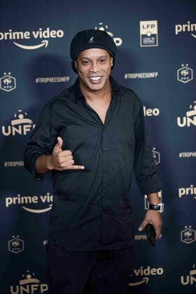 Fußball, Trophees UNFP Verleihung in Paris Ronaldinho FOOTBALL : 30e Ceremonie des Trophees UNFP - Paris - 15 05 2022 JBAutissier Panoramic 