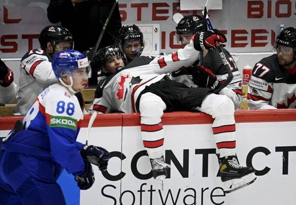 Sport Bilder des Tages Dylan Cozens of Canada during the 2022 IIHF Ice hockey, Eishockey World Championships preliminary round group A match between Slovakia and Canada in Helsinki on May 16, 2022. Helsinki Finland LKLAPA20220516172912G157  Copyright: xAnttixAimo-Koivistox