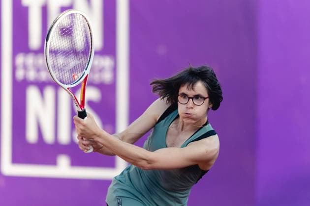 Strasbourg, France, May 16th 2022: Julie Gervais of France during her Round of 32 Singles match of the 2022 Internationaux de Strasbourg against Aliaksandra Sasnovich at the Tennis Club de Strasbourg in Strasbourg, France Dan O Connor SPP 2022 Internationaux de Strasbourg - Round of 32 Singles - Julie Gervais v Aliaksandra Sasnovich - Tennis Club de Strasbourg 