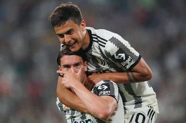 Sport Themen der Woche KW20 Sport Bilder des Tages Photo Spada LaPresse May 16 , 2022 - Turin ,Italy Soccer Juventus vs Lazio - - Italian Serie A Football Championship 2021 2022 - Allianz Stadium In the photo: celebrates after scoring 1-0 Dusan Vlaovic , Paulo Dybala (Juventus F.C.);  Copyright: xSpada LaPressex