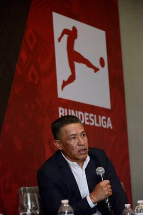 Bayer Leverkusen V. Club Toluca Football Match press conference, PK, Pressekonferenz MEXICO CITY, MEXICO - MAY 16, 2022: Ignacio Ambriz, coach of Club Toluca F.C speaks during Bayer Leverkusen V. Club Toluca F.C football match press conference as part of Mexico Tour 22 at St Regis Hotel. On May 16, 2022 in Mexico City, Mexico. (Photo by Carlos Tischler Eyepix Group) Copyright: xCarlosxTischlerx xEyepixxGroupx EYEPIX_CT_16052022_65501