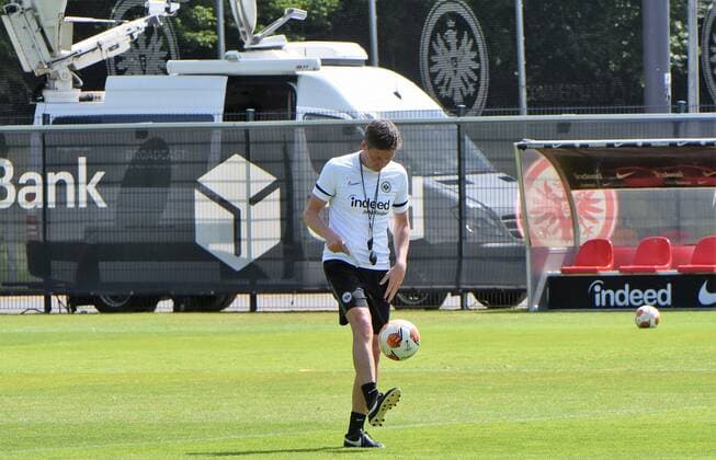 17 05 2022 Frankfurt am Main, Deutsche Bank Park Football, 1 Bundesliga, season 2021 2022 Eintracht Frankfurt training before the final coach Oliver Glasner Eintracht Frankfurt emspor, DFL regulations prohibit any use of photographs as image sequences and or quasi video