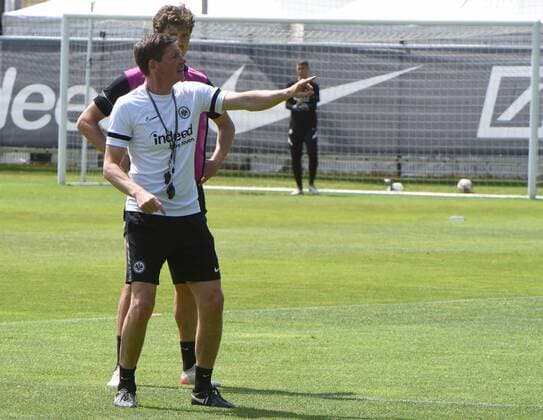 17 05 2022 Frankfurt am Main, Deutsche Bank Park Football, 1 Bundesliga, season 2021 2022 Eintracht Frankfurt training before the final coach Oliver Glasner Eintracht Frankfurt emspor, DFL regulations prohibit any use of photographs as image sequences and or quasi video