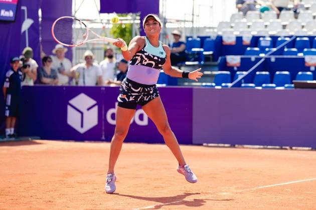 Strasbourg, France, May 17th 2022: Heather Watson of Great Britain during her Round of 16 Singles match of the 2022 Internationaux de Strasbourg against Magda Linette of Poland at the Tennis Club de Strasbourg in Strasbourg, France Dan O Connor SPP 2022 Internationaux de Strasbourg - Round of 16 Singles - Magda Linette v Heather Watson - Tennis Club de Strasbourg 