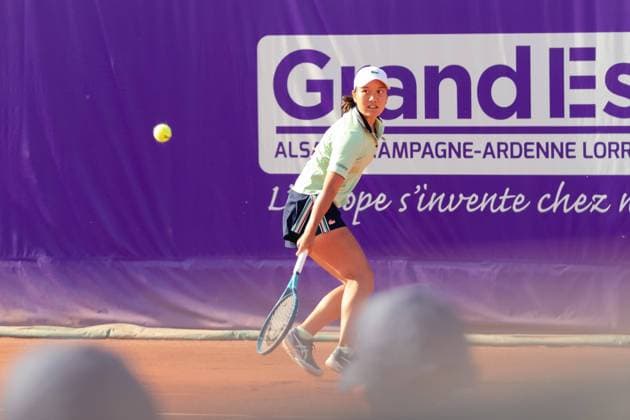 Strasbourg, France, May 17th 2022: Harmony Tan of France in action during her Round of 16 Singles match of the 2022 Internationaux de Strasbourg against Maryna Zanevska of Belgium at the Tennis Club de Strasbourg in Strasbourg, France Dan O Connor SPP 2022 Internationaux de Strasbourg - Round of 16 Singles - Harmony Tan v Maryna Zanevska - Tennis Club de Strasbourg 
