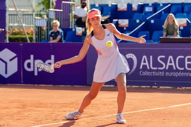 Strasbourg, France, May 17th 2022: Maryna Zanevska of Belgium in action during her Round of 16 Singles match of the 2022 Internationaux de Strasbourg against Harmony Tan of France at the Tennis Club de Strasbourg in Strasbourg, France Dan O Connor SPP 2022 Internationaux de Strasbourg - Round of 16 Singles - Harmony Tan v Maryna Zanevska - Tennis Club de Strasbourg 