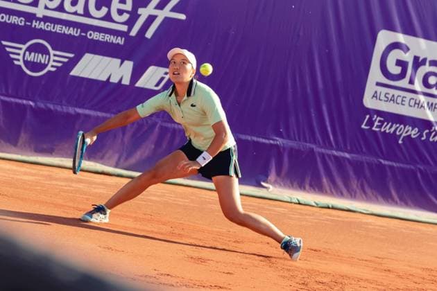Strasbourg, France, May 17th 2022: Harmony Tan of France in action during her Round of 16 Singles match of the 2022 Internationaux de Strasbourg against Maryna Zanevska of Belgium at the Tennis Club de Strasbourg in Strasbourg, France Dan O Connor SPP 2022 Internationaux de Strasbourg - Round of 16 Singles - Harmony Tan v Maryna Zanevska - Tennis Club de Strasbourg 