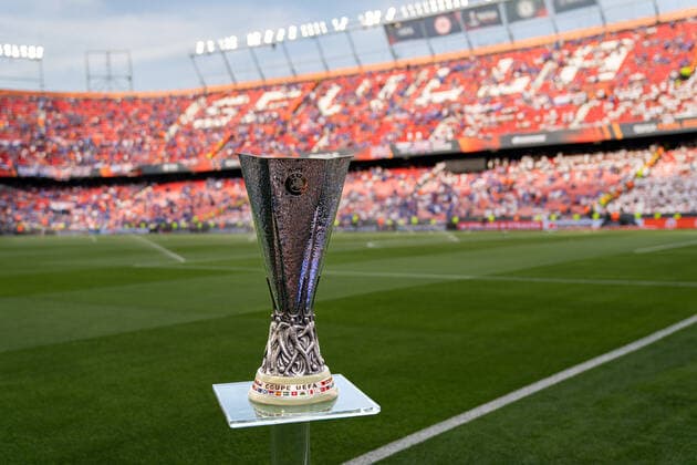SOCCER - UEFA EL, Frankfurt vs Glasgow SEVILLA,SPAIN,18.MAY.22 - SOCCER - UEFA Europa League, final, Eintracht Frankfurt vs Glasgow Rangers. Image shows a feature with a trophy.  GEPAxpictures xJohannesxFriedl