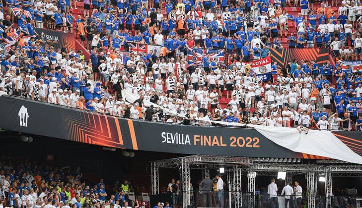 18 05 2022, xpsx, football UEFA Europa League Final 2022, Eintracht Frankfurt Glasgow Rangers v l folder remove Frankfurt choreo DFL DFB REGULATIONS PROHIBIT ANY USE OF PHOTOGRAPHS as IMAGE SEQUENCES and or QUASI VIDEO emspor Sevilla