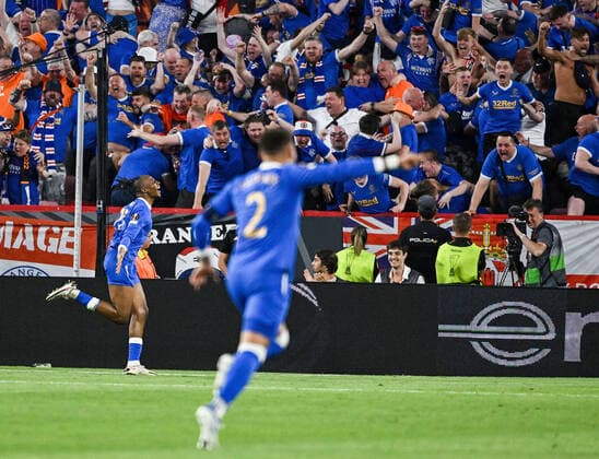 18 05 2022, xpsx, football UEFA Europa League final 2022, Eintracht Frankfurt Glasgow Rangers v l celebrate the goal, goal celebration to 0 1 goal scorer Joe Aribo Glasgow Rangers DFL DFB REGULATIONS PROHIBIT ANY USE OF PHOTOGRAPHS as IMAGE SEQUENCES and or QUASI VIDEO emspor Sevilla