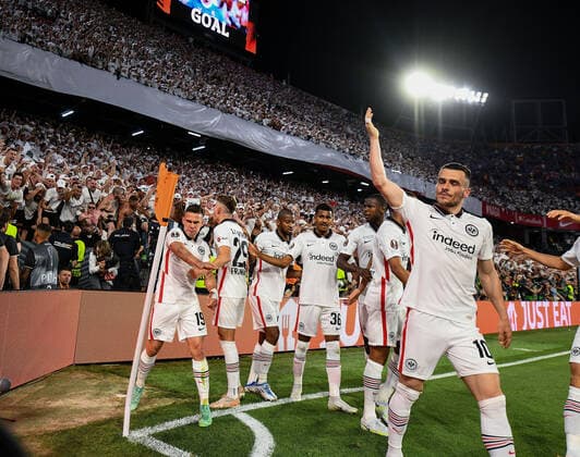 18 05 2022, xpsx, football UEFA Europa League final 2022, Eintracht Frankfurt Glasgow Rangers v l celebrate the goal, goal celebration to 1 1goal scorer Rafael Borre Eintracht Frankfurt DFL DFB REGULATIONS PROHIBIT ANY USE OF PHOTOGRAPHS as IMAGE SEQUENCES and or QUASI VIDEO emspor Sevilla