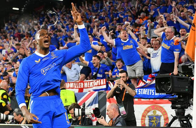 18 05 2022, xfux, football UEFA Europa League Final 2022, Eintracht Frankfurt Glasgow Rangers, emonline, emspor, v l goal celebration after goal to celebrate the goal celebrate 0 1 by Joe Aribo Glasgow Rangers DFL DFB REGULATIONS PROHIBIT ANY USE OF PHOTOGRAPHS as IMAGE SEQUENCES and or QUASI VIDEO Sevilla