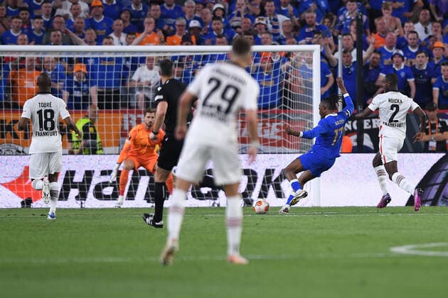 Soccer Europa League final Eintracht Frankfurt Glasgow Rangers on 18 05 2022 at Estadio Ramon Sanchez Pizjuan in Seville goal shot goal to 0 1 by Joe Aribo Glasgow xHDx