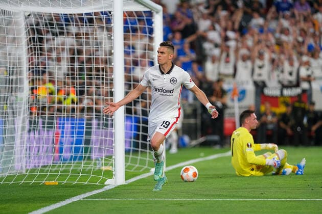 Rafael Borre Eintracht Frankfurt, 19 cheers his goal to 1 1, Eintracht Frankfurt vs Glasgow Rangers, football, Europa League, final, season 2021 2022, 18 05 2022, Eintracht Frankfurt vs Glasgow Rangers, football, Europa League, final, season 2021 2022, 18 05 2022 Sevilla Copyright: xEibner-Pressefotox EP_MBL