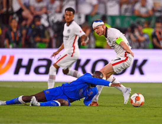 18 05 2022, Football Europa League 2021 2022, Final, Eintracht Frankfurt Glasgow Rangers, in Seville Spain re Sebastian Rode Eintracht Frankfurt DFL and DFB regulations prohibit any use of photographs as image sequences and or quasi video