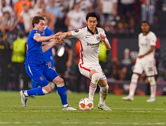 18 05 2022, Football Europa League 2021 2022, Final, Eintracht Frankfurt Glasgow Rangers, in Seville Spain v li Scott Wright Glasgow v Daichi Kamada Eintracht Frankfurt DFL and DFB regulations prohibit any use of photographs as image sequences and or quasi video