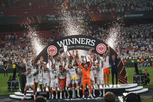 Cheering Eintracht Frankfurt after winning the UEFA Europa League Sevilla 18 05 2022 Eintracht Frankfurt vs Glasgow Rangers, UEFA Europa League Final, Ramon Sanchez Pizjuan Stadium Sevilla