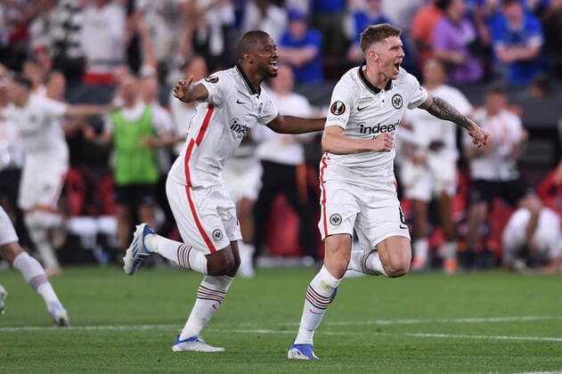 Soccer Europa League final Eintracht Frankfurt Glasgow Rangers on 18 05 2022 at Estadio Ramon Sanchez Pizjuan in Seville penalty shootout jubilation joy emotions Almamy Toure Frankfurt , Kristijan Jakic Frankfurt celebrate the victory and win the Europa League xHDx