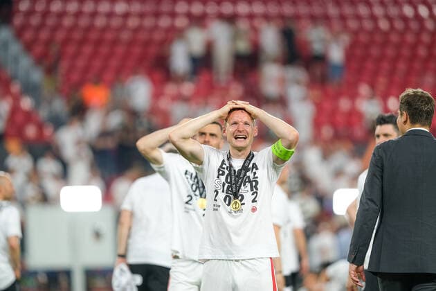 Sebastian Rode Eintracht Frankfurt, 17 after the win, Eintracht Frankfurt vs Glasgow Rangers, football, Europa League, final, 2021 2022 season, 18 05 2022, Eintracht Frankfurt vs Glasgow Rangers, football, Europa League, final, 2021 2022 season, 18 05 2022 Seville Copyright: xEibner-Pressefotox EP_MBL