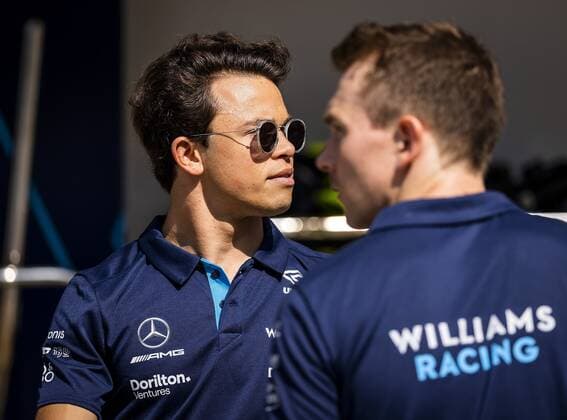 2022 05 19 10 50 45 BARCELONA Driver Nyck de Vries of the Williams team explores the course ahead of the Spanish Grand Prix The 27 year old Dutchman drives for the first time in Formula 1 during the first free practice REMKO DE WAAL netherlands out belgium out Barcelona xVIxxIVx 448816727 originalFilename: 0159314927st.jpg
