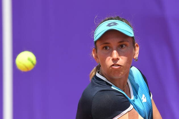 Tennis - Internationaux de Strasbourg 2022 - Elise Mertens - Belgique TENNIS : Internationaux de Strasbourg 2022 -France - 19 05 2022 ChrysleneCaillaud Panoramic 