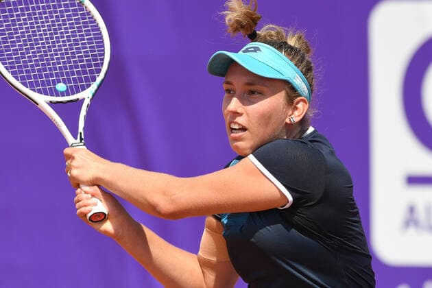Tennis - Internationaux de Strasbourg 2022 - Elise Mertens - Belgique TENNIS : Internationaux de Strasbourg 2022 -France - 19 05 2022 ChrysleneCaillaud Panoramic 