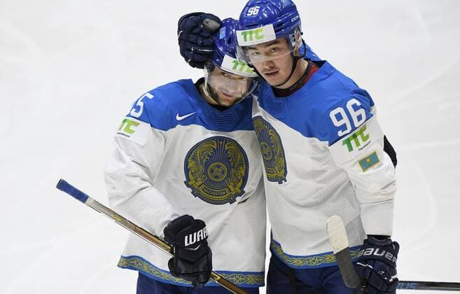 Yegor Petukhov (left) and Alikhan Asetov of Kazakstan celebrate 0-1 goal during the 2022 IIHF Ice hockey, Eishockey World Championships preliminary round group A match between Canada and Kazakhstan in Helsinki on May 19, 2022. Helsinki Finland LKLAPJ20220519213125Z561  Copyright: xJussixNukarix
