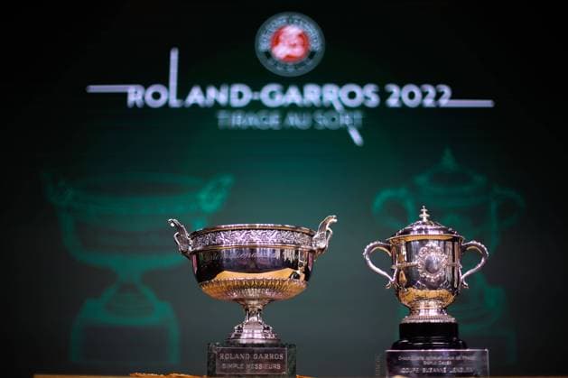 Roland Garros Draw Roland Garros draw for the 2022 finals with the presence of Gilles Moretton the president of the French Tennis Federation, AmÃ lie MAURESMO the director of the tournament, Quentin Fillon Maillet the Olympic champion and the winners of the last version of the tournament Novak Djokovic and Barbora Krejcikova. Paris France  Copyright: xIbrahimxEzzatx originalFilename:ezzat-notitle220519_npwmA.jpg