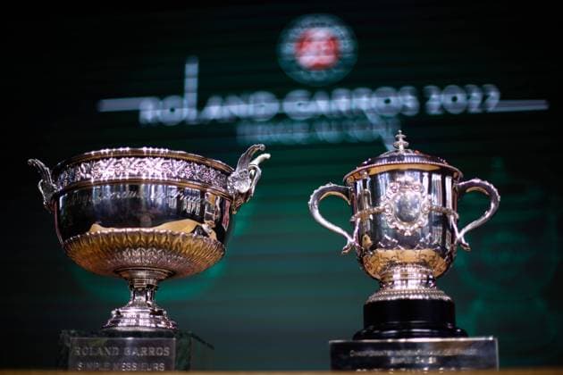 Roland Garros Draw Roland Garros draw for the 2022 finals with the presence of Gilles Moretton the president of the French Tennis Federation, AmÃ lie MAURESMO the director of the tournament, Quentin Fillon Maillet the Olympic champion and the winners of the last version of the tournament Novak Djokovic and Barbora Krejcikova. Paris France  Copyright: xIbrahimxEzzatx originalFilename:ezzat-notitle220519_npgo7.jpg