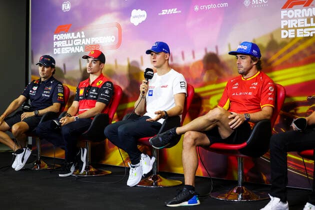 11 Sergio Perez MEX, Oracle Red Bull Racing , 16 Charles Leclerc MCO, Scuderia Ferrari , 47 Mick Schumacher DEU, Haas F1 Team , 14 Fernando Alonso ESP, BWT Alpine F1 Team , F1 Grand Prix of Spain at Circuit de Barcelona Catalunya on May 20, 2022 in Barcelona, Spain Photo by HOCH ZWEI Barcelona Spain