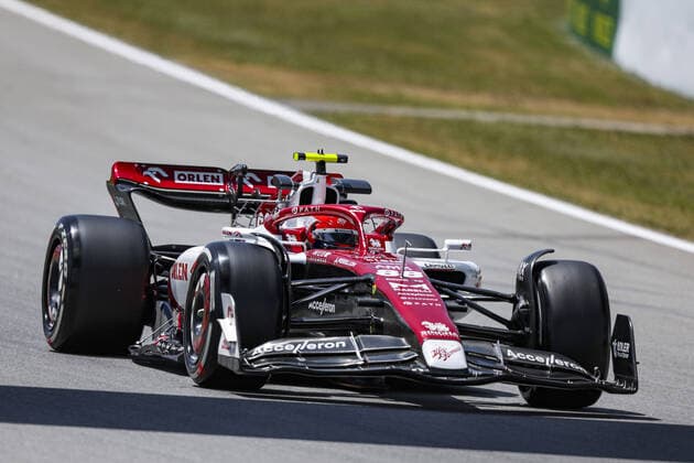 88 KUBICA Robert (pol), Alfa Romeo F1 Team ORLEN C42, action during the Formula 1 Pirelli Grand Premio de Espana 2022, 6th round of the 2022 FIA Formula One World Championship, WM, Weltmeisterschaft on the Circuit de Barcelona-Catalunya, from May 20 to 22, 2022 in Montmelo, Spain - F1 - SPANISH GRAND PRIX 2022 DPPI Panoramic  00122015_G00D7636.JPG_
