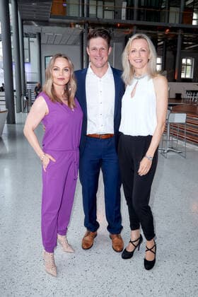 Regina Halmich and Matthias Steiner with wife Inge Posmyk at the Golden Sports Pyramid award ceremony at the Telekom Capital Representative Office in Berlin Copyright Eventpress Golejewski 20 05 2022 Copyright: xEventpressxGolejewskix