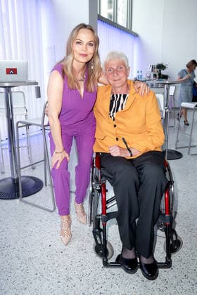 Regina Halmich and Marianne Buggenhagen at the presentation of the Golden Sports Pyramid at the Telekom Capital Representative Office in Berlin Copyright Eventpress Golejewski 20 05 2022 Copyright: xEventpressxGolejewskix