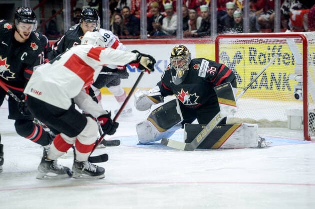 21 05 2022, Helsinki, Helsinki Ice Hall, 2022 IIHF Ice Hockey World Championship Canada Switzerland, 36 goalkeeper Logan Thompson Canada Helsinki Helsinki Ice Hall Uusimaa Finland  Copyright: xJustPictures.ch AndreaxBrancax