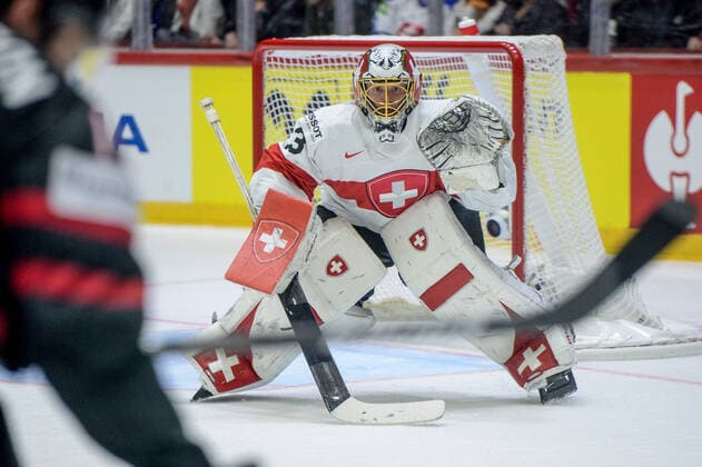 21 05 2022, Helsinki, Helsinki Ice Hall, 2022 IIHF Ice Hockey World Championship Canada Switzerland, 63 goalkeeper Leonardo Genoni Switzerland Helsinki Helsinki Ice Hall Uusimaa Finland  Copyright: xJustPictures.ch AndreaxBrancax