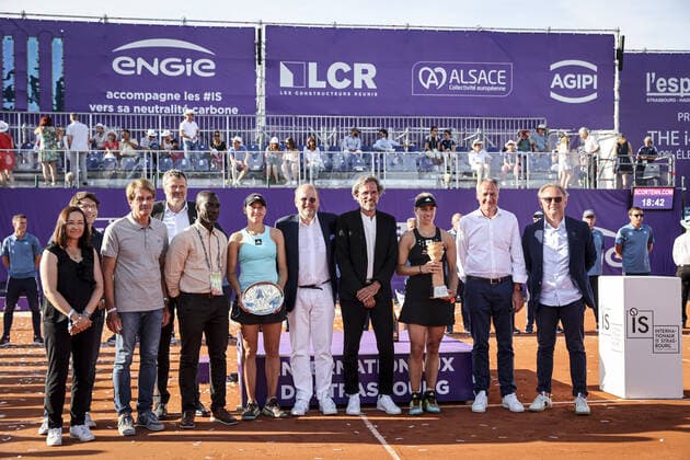 May 21, 2022 Strasbourg, Final tennis, Kaja Juvan (SLO) Angelique Kerber (GER) 2022 Internationaux de Strasbourg TENNIS : Internationaux de Strasbourg IS22 - 21 05 2022 ElyxandroCegarra Panoramic 