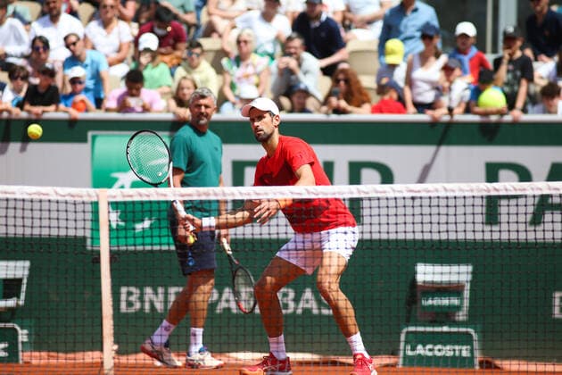 2022 French Open - Previews Novak Djokovic practicing during Roland Garros Kids Day, one day before the mais draw finals, on May 21, 2022 in Paris, France. Paris France  Copyright: xIbrahimxEzzatx originalFilename:ezzat-notitle220521_npLPo.jpg