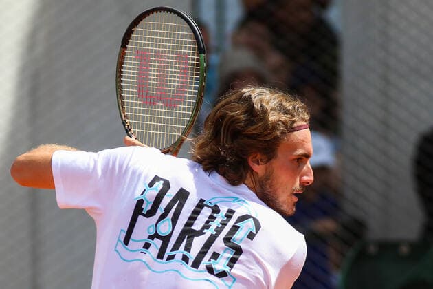 2022 French Open - Previews StÃ fanos Tsitsipas practicing during Roland Garros Kids Day, one day before the mais draw finals, on May 21, 2022 in Paris, France. Paris France  Copyright: xIbrahimxEzzatx originalFilename:ezzat-notitle220521_npoh0.jpg